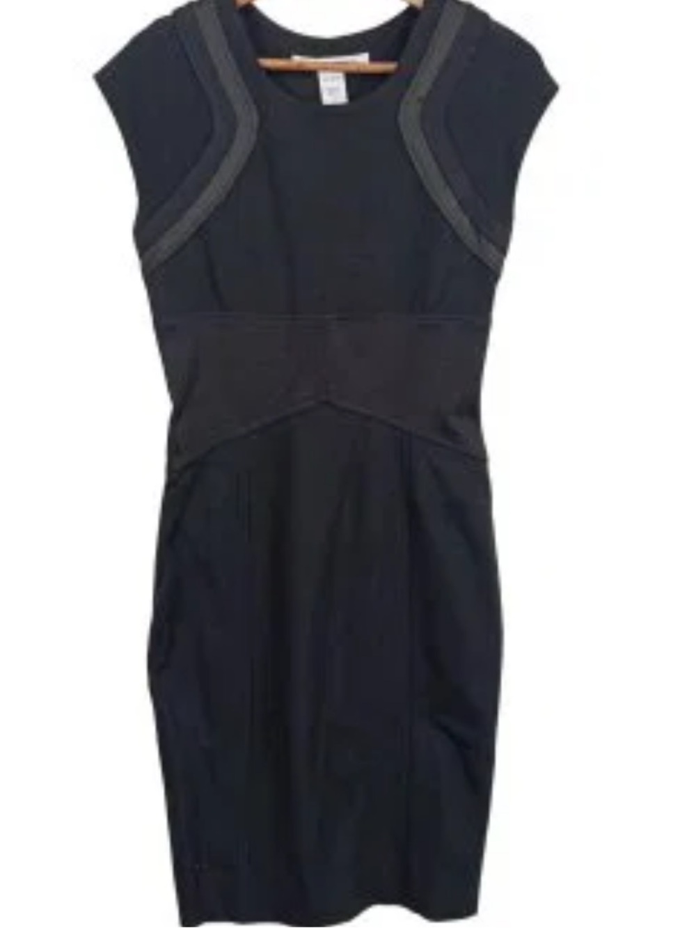 Diane von Furstenberg Black Cap-Sleeve Sheath with Contrast Trim